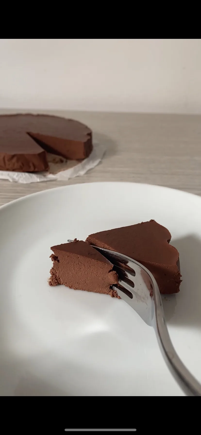Torta 2 ingredienti mele e cioccolato