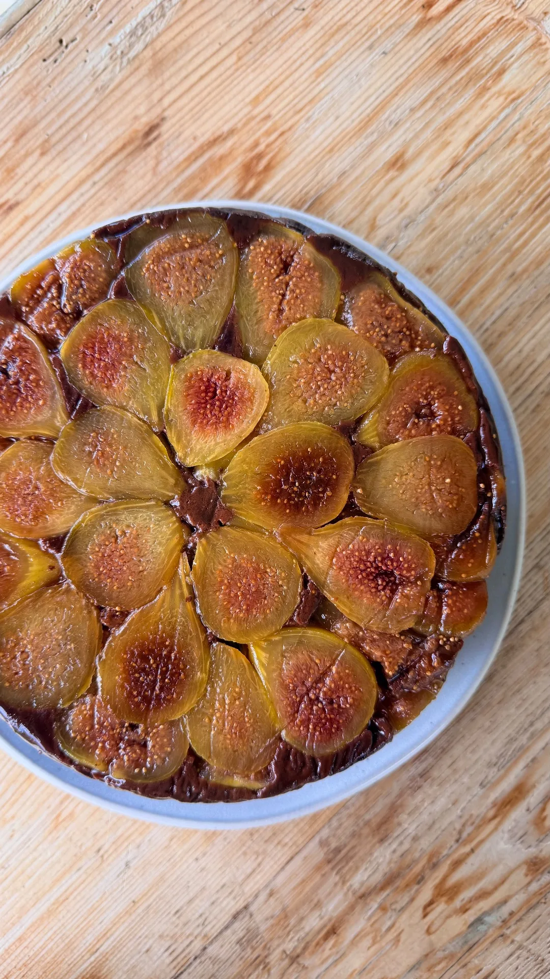 Torta fondente di fichi